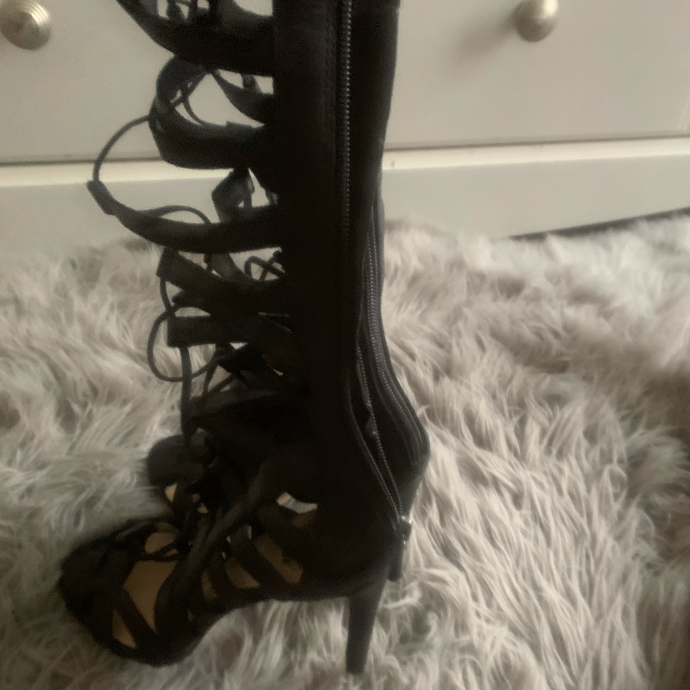 Vince Camuto gladiator knee high sandals